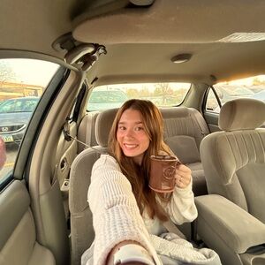 Meet your Posher, Emma